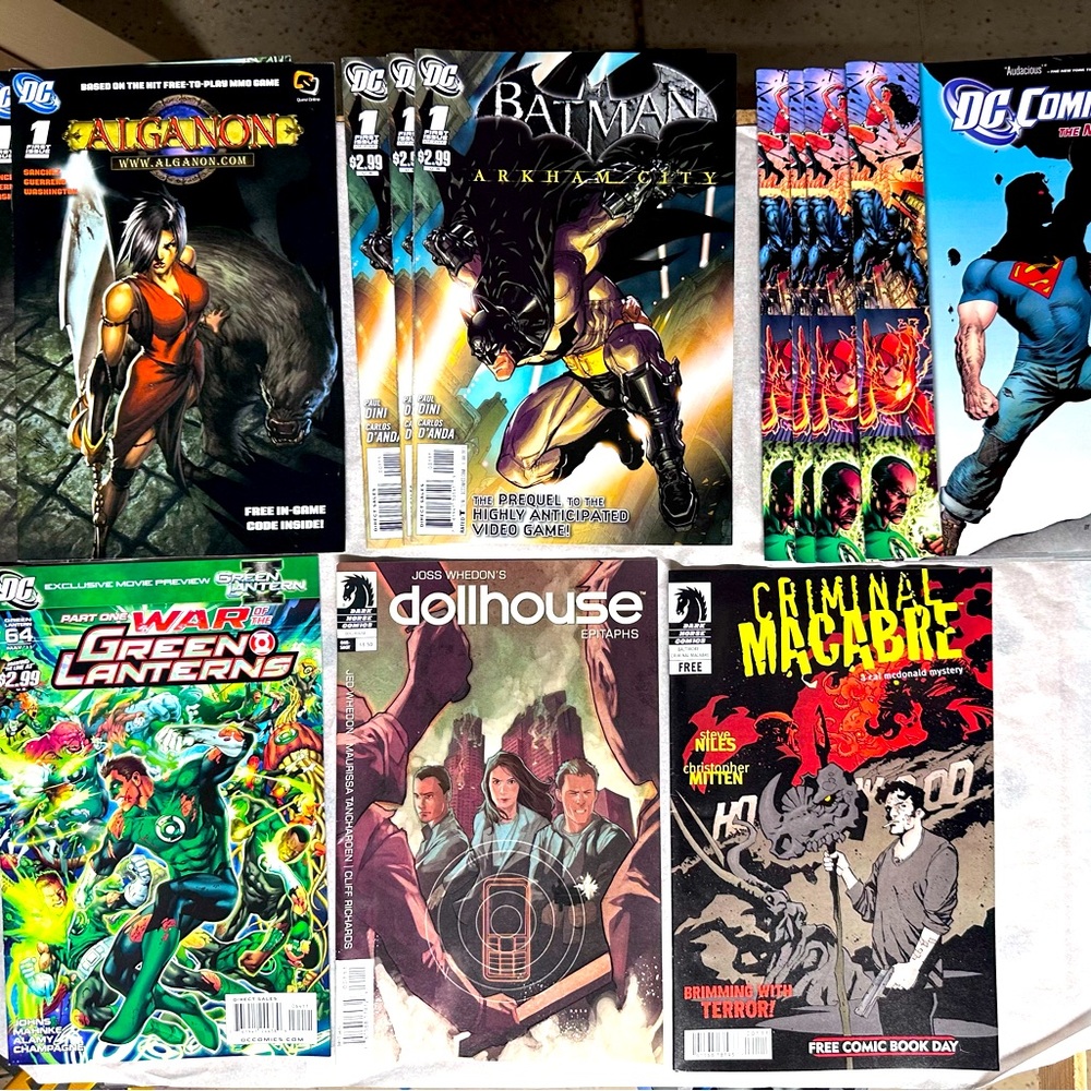 Set of various comics, including marvel